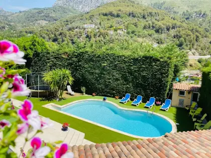 Cosy villa proche des commerces à Melve — Melve, France, Provence