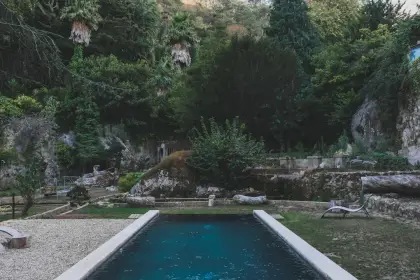Paisible maison avec terrasse à Puimoisson — Puimoisson, France, Provence