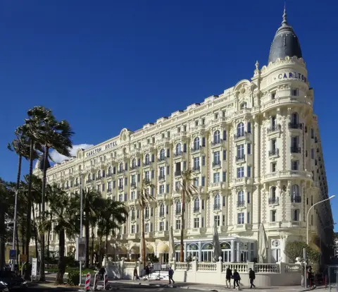 Hôtel Carlton