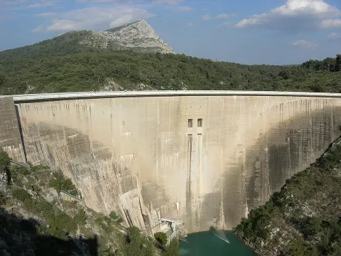 Barrage de Bimont