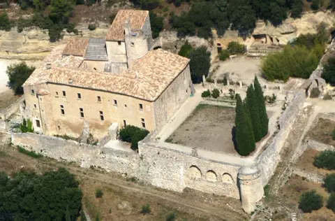 Ancienne abbaye Saint-Hilaire