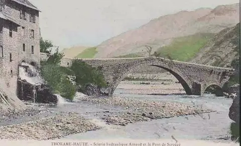 Ancien pont d'Ondres dit pont du Moulin sur le Verdon
