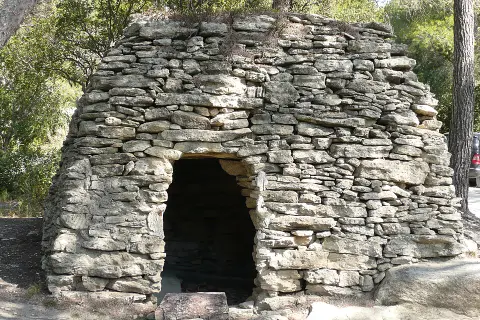 Abri Préhistorique Cornille