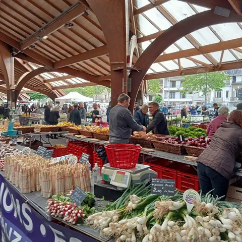 Marché de producteurs locaux