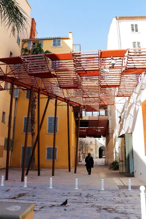Halles de Toulon - Biltoki