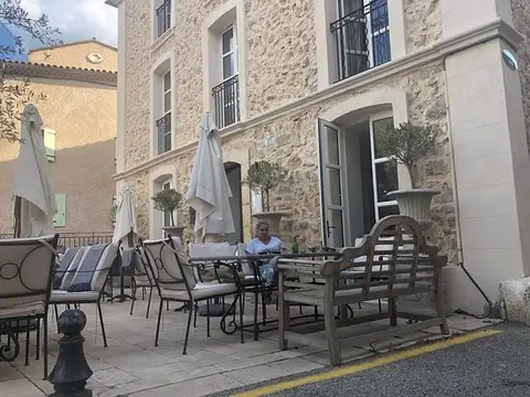 La Maison Bleue