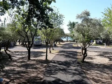 Camping Les Fines Roches