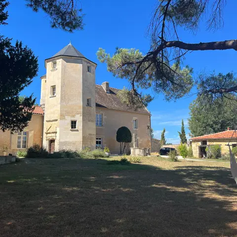 Chateau de l'Aumerade