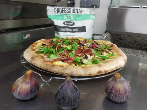 Pizza le Gaulois Brovès