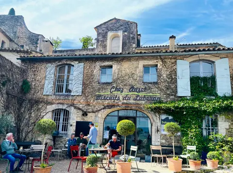 Chez Dominique