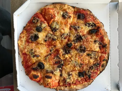 Cuers Pizza