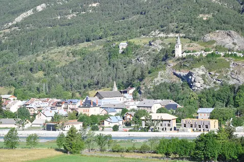 Les Magnans