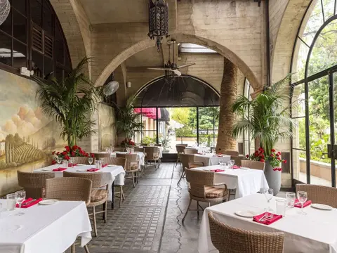 La Bella Trattoria