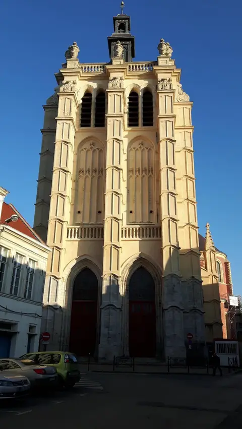 Collégiale Saint-Pierre