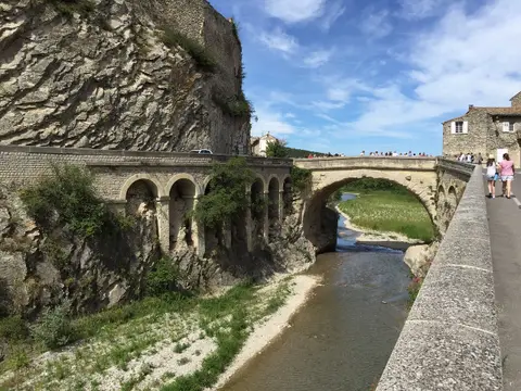 Le Petit Train Touristique de Vaison-la-Romaine