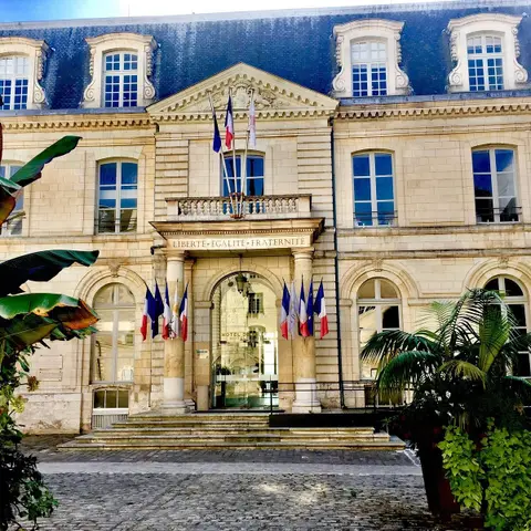 Hôtel de ville - Anciennes Ecoles