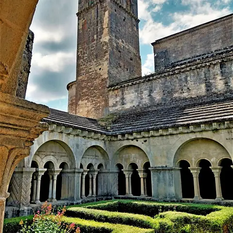 Cathédrale Notre-Dame-de-Nazareth