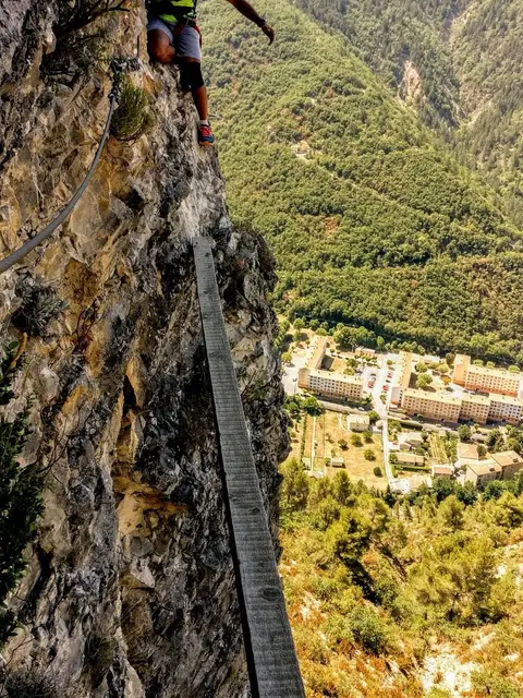 Via Ferrata du Rocher du Bez