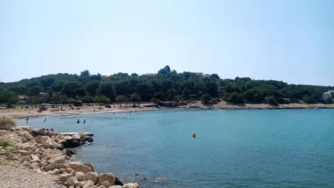 Plage des Laurons
