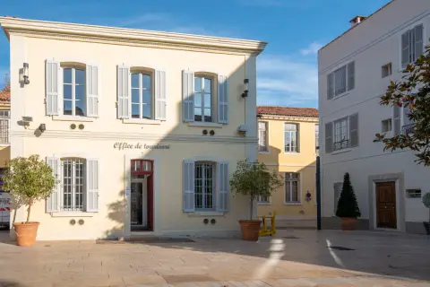 Ancienne école de filles