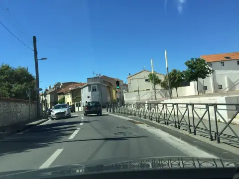 Bus 521 : Luminy parc National des Calanques => Gare Saint-Charles
