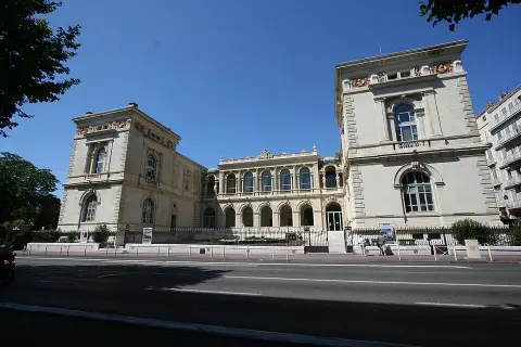 Musée bibliothèque de la ville de Toulon