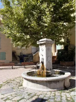 Village de Saint-Savournin