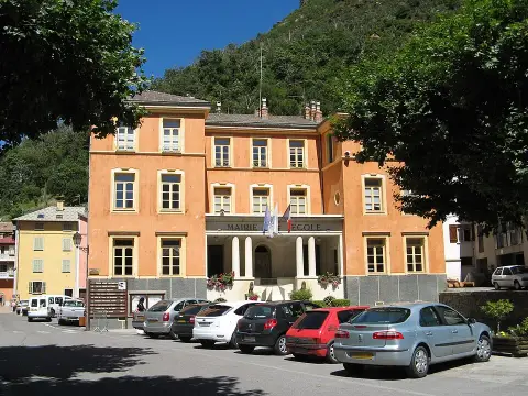 Cascade De Louche - Isola