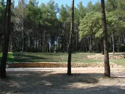 Théâtre de Verdure · Peynier