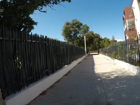 Allée des Calanques