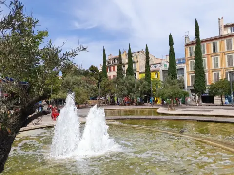 Parcours fraîcheur "Cool Noons" : parcours centre-ville historique