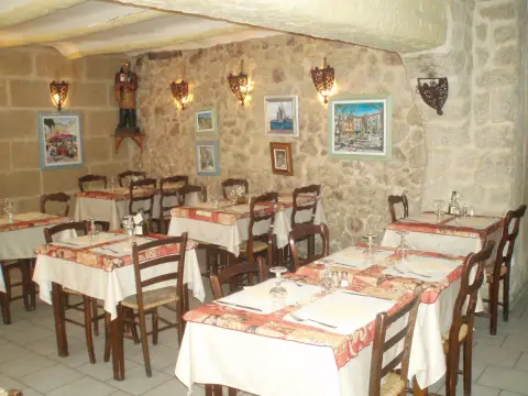 La Taverne