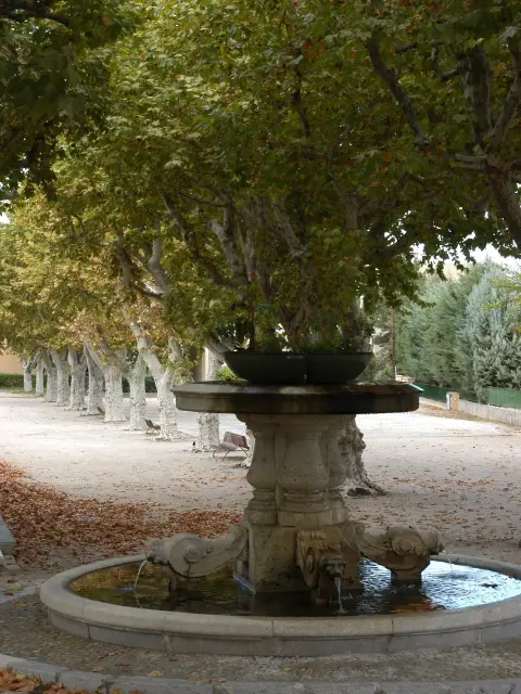 Cours des Héros