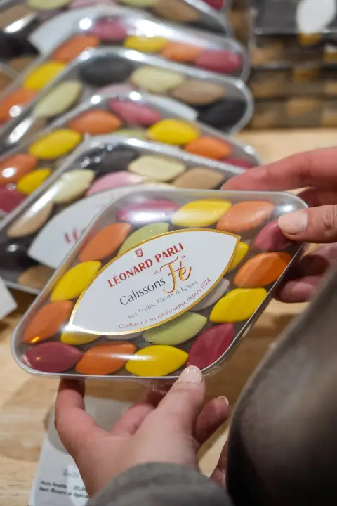 Confiserie Léonard Parli - La boutique Aix-Cathédrale