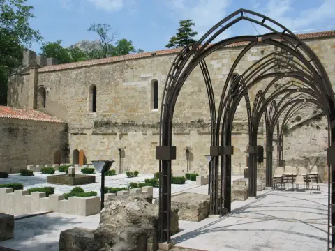 Randonnée : La source de Saint-Pons et l'Abbaye Cistercienne (2)