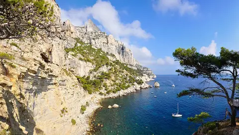 Plage naturiste des Pierres Tombées