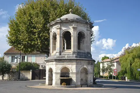 Fontaine - Château d'eau