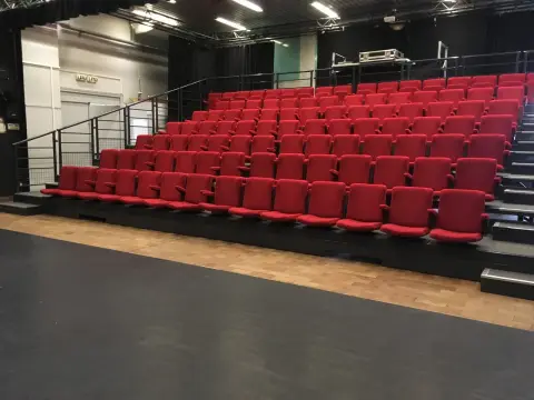 Salle des Fêtes