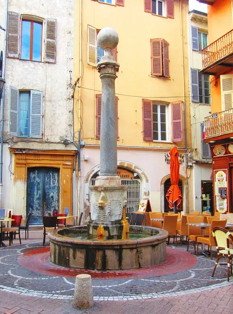 Fontaine · Antibes