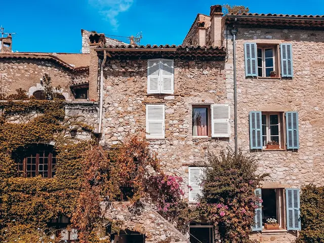 Spacieux appartement plein de charme à Cavalaire-sur-Mer — Provence