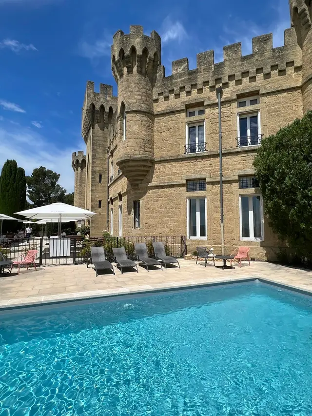 Cosy villa au pied des sites touristiques à Cabannes — Provence