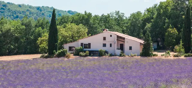 Rénové villa près de la gare à Berre-les-Alpes