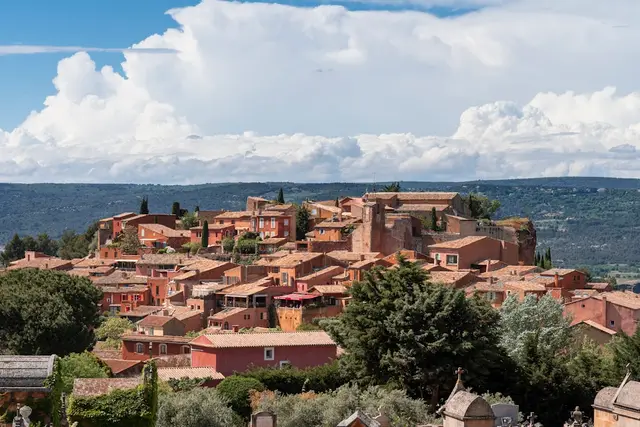 Rénové loft idéalement situé à La Fare-les-Oliviers — Provence