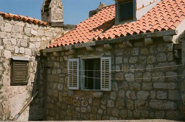 Authentique studio au pied des sites touristiques à Althen-des-Paluds — Provence