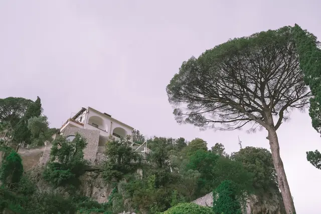 Moderne chalet proche des commerces à Saint-Étienne-les-Orgues — Provence
