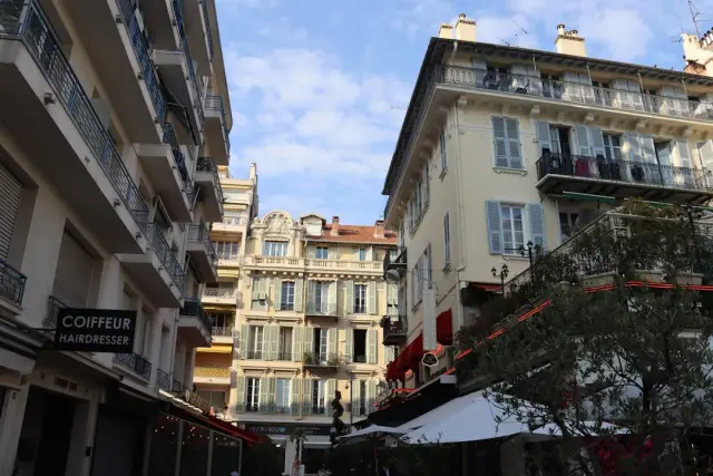 Moderne loft au pied des sites touristiques à Six-Fours-les-Plages — Provence