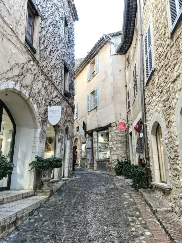 Charmant studio idéalement situé à Bormes-les-Mimosas — Provence