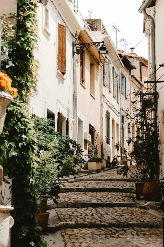 Chaleureux studio au pied des sites touristiques à Malemort-du-Comtat — Provence