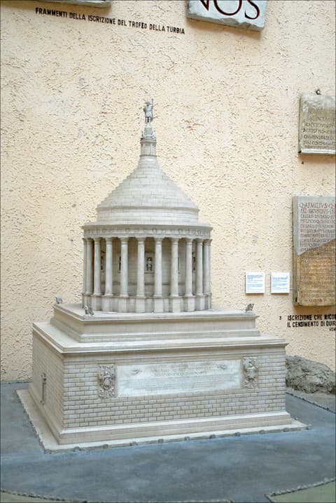 Musée du Trophée d'Auguste