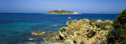 Les plages et criques de l'île des Embiez